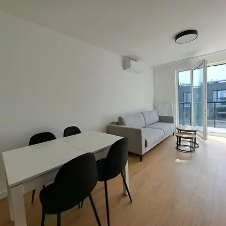 شقة Brand-new 1bd In Prime Location Of فروتسواف